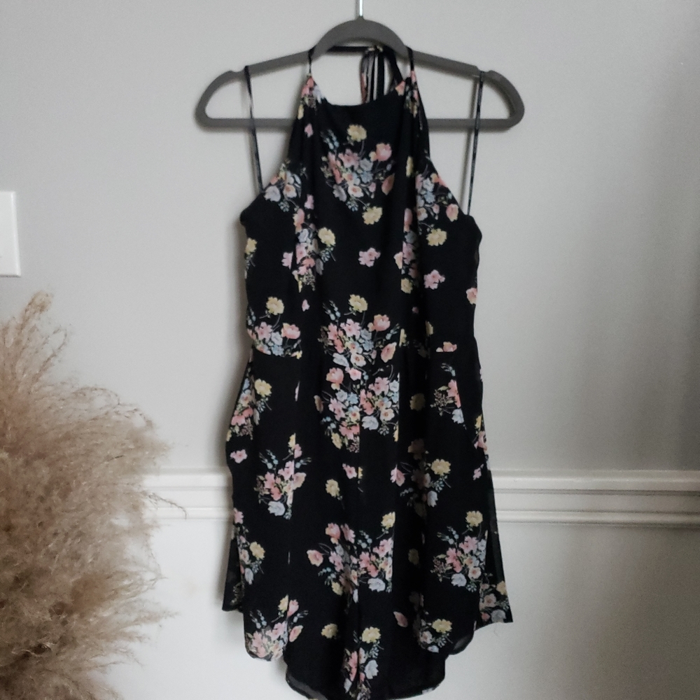 Forever 21 Floral print Halter neck Romper